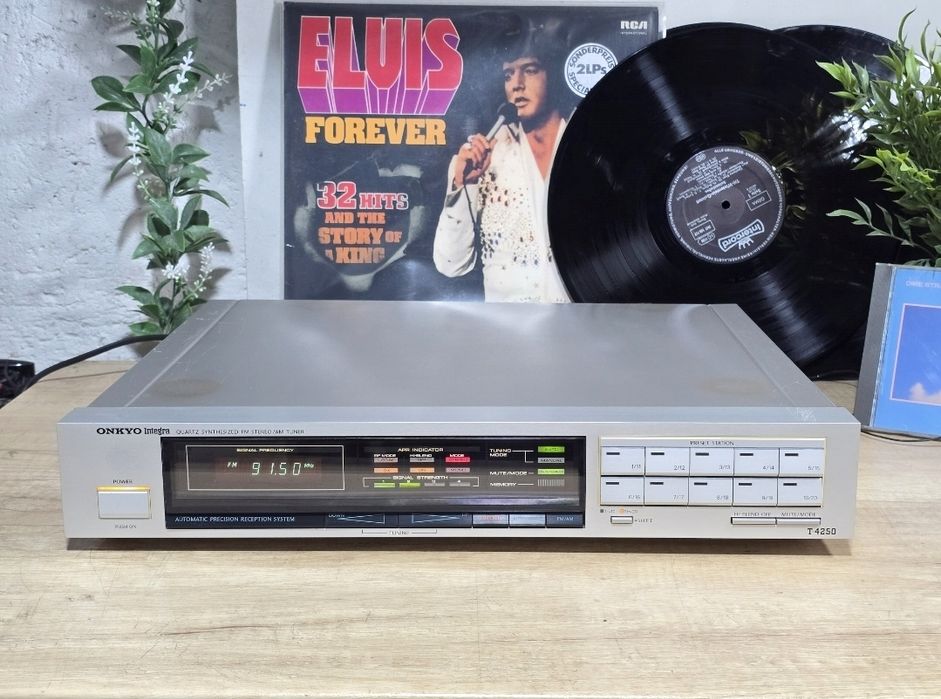 Radio tuner ONKYO INTEGRA T-4250 black, T-4270 argintiu,  hifi stereo