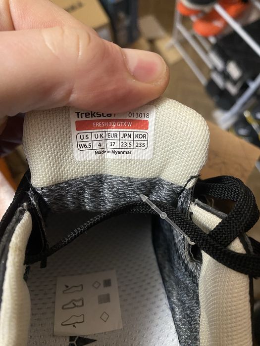 Туристически обувки Treksta с Gore-tex  номер 36