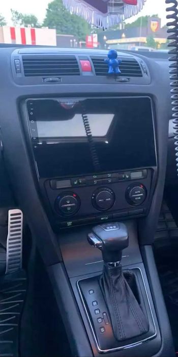 Navigatie Android Dedicata Skoda Octavia 2 Carplay Android Auto QLed