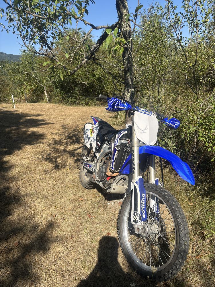 Продавам Yamaha yz250f