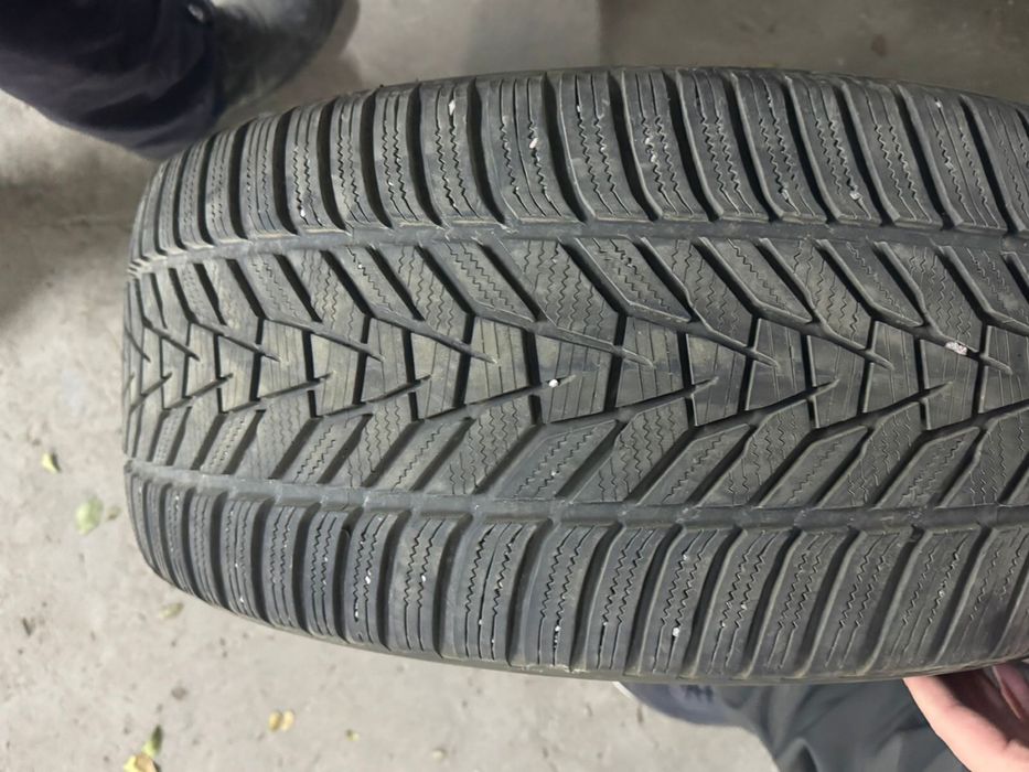 Hankook Winter i*Cept Evo 3 W330A 275/45 R19 108 V