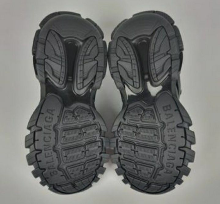 Balenciaga track LED  обувки / маратонки  Баленциага  44  номер