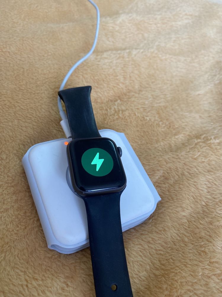 Apple Watch Series 4