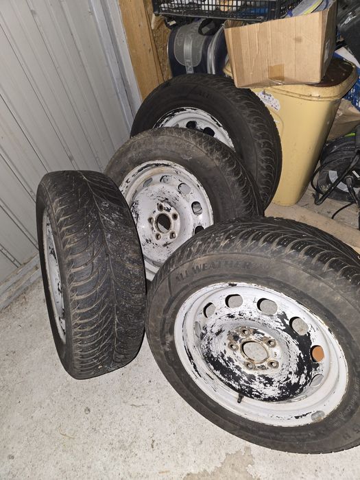 Anvelope cu jante 195/65/15 m+s