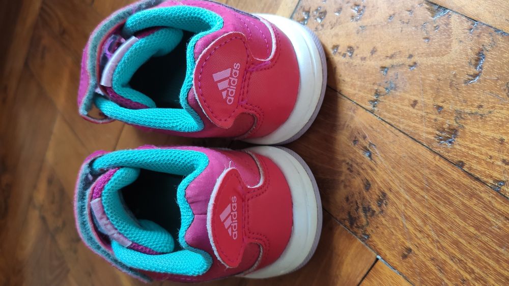 Сладки обувки за принцеса H&M, Nike, Adidas, Tommy Hilfiger