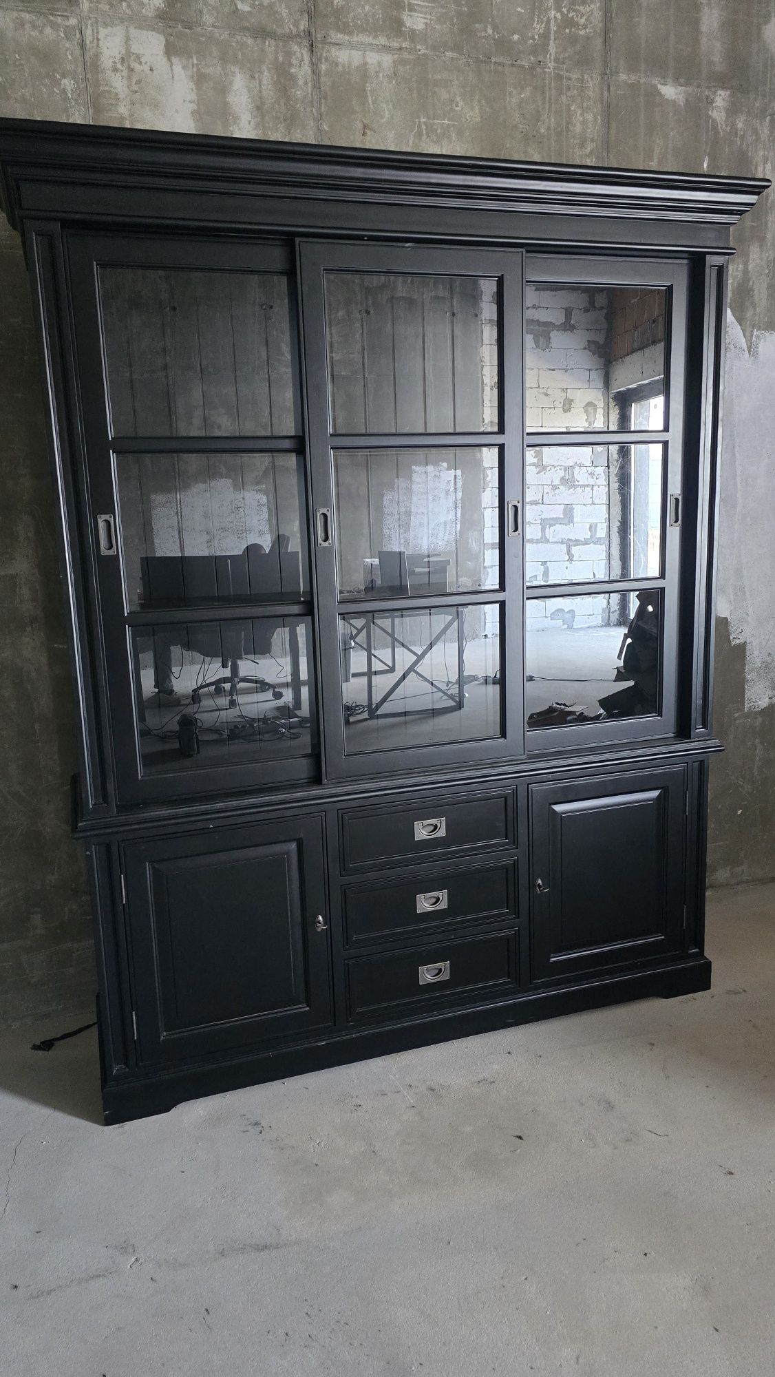 Mobilier lemn masiv