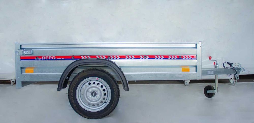 Remorca 750 kg auto mono-ax REPO usoara, noua, garantie, carte RAR