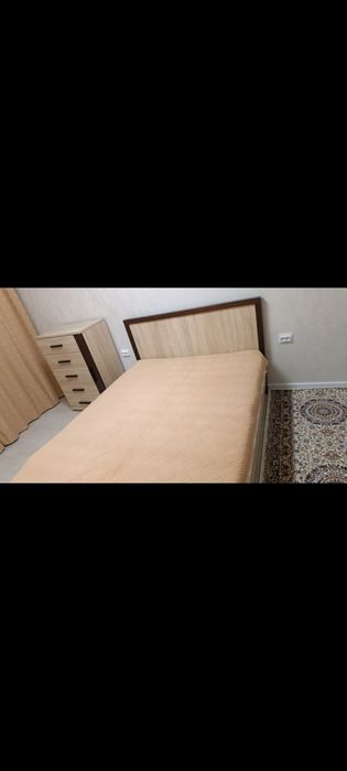 Продам кровать, комод
