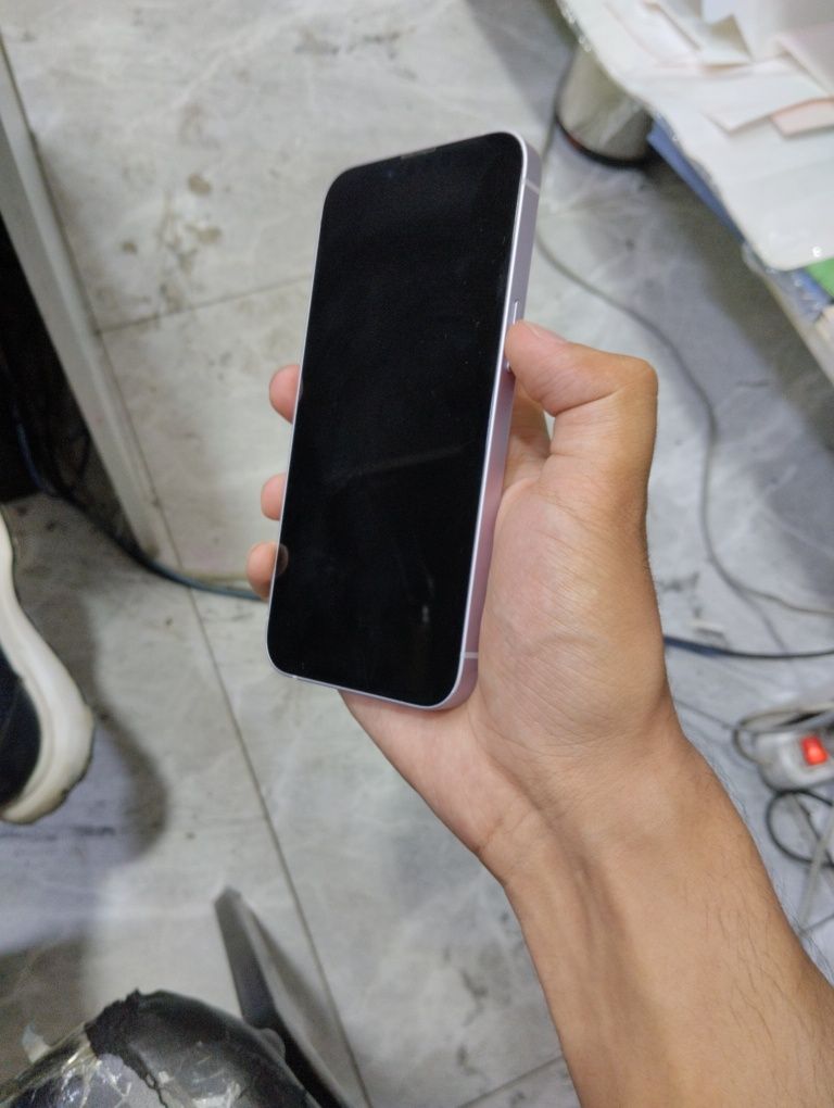 iPhone 14 ideal srochna