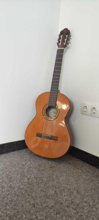 Стара италианска китара "Melody"