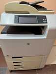 МФУ цветной притер HP Color LaserJet CM6040F MFP