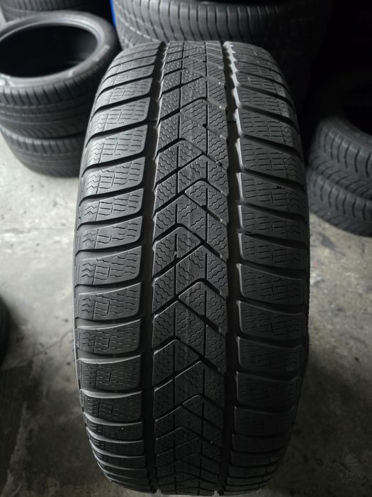 Pirelli 245/50 R19 105V MS iarnă runflat