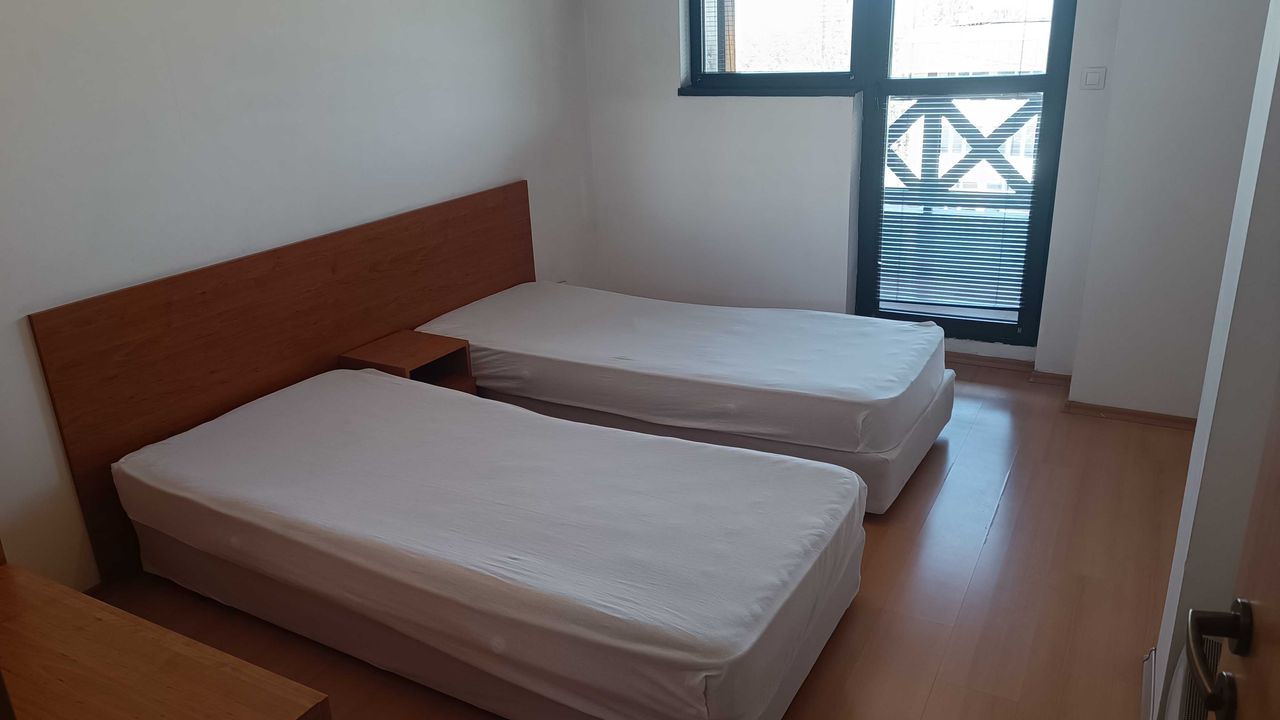 Дава се под наем Двустаен апартамент в Банско - 53 кв.м за 204 € - Снимка #3