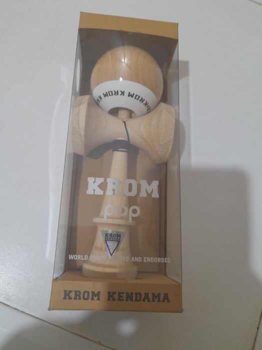 Kendama krom pop