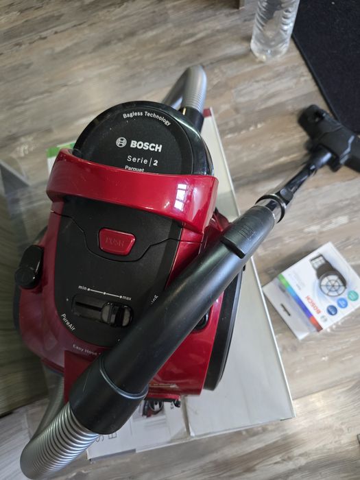 Прахосмукачка Bosch серия 2