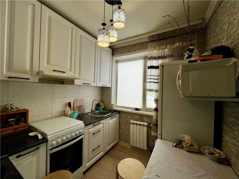 3 комн 16 мкрн без офиц дохода без перв взноса и под залог