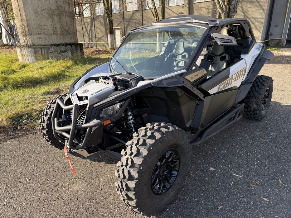 Utv Maverick SD CAN-AM An 2024, 200cp, 2000 km !!!