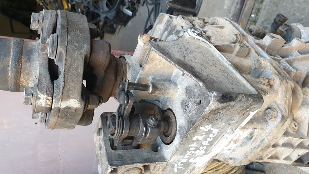 Cutie viteze Ford Transit, 2.4 diesel, an 2006-2012