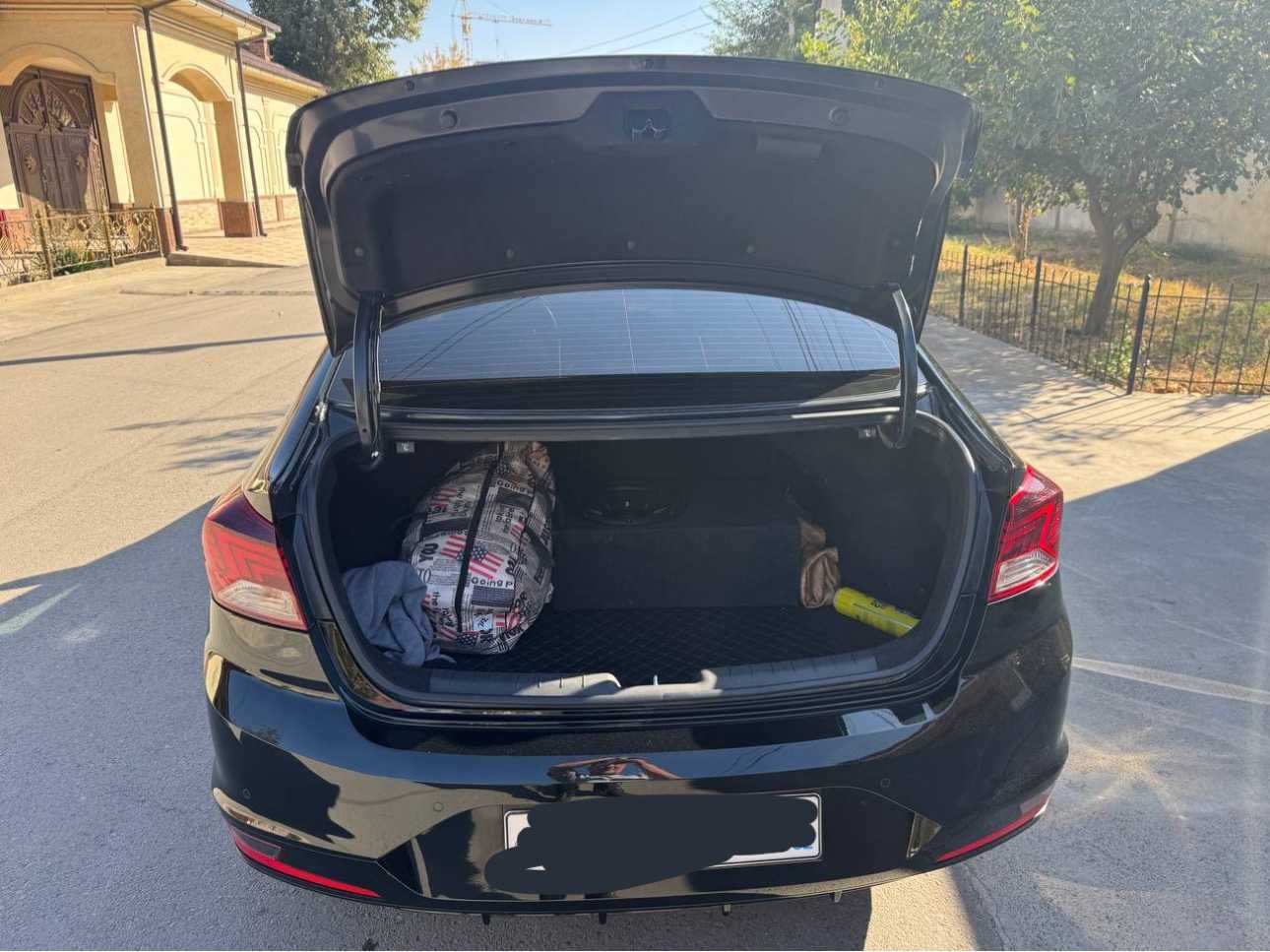 Продам Hyundai Elantra