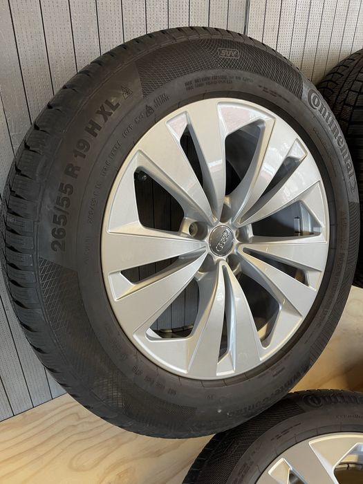 Jante Roti 19 Audi Q8 Q7 E Tron VW Touareg anvelope iarna 265 55 R19