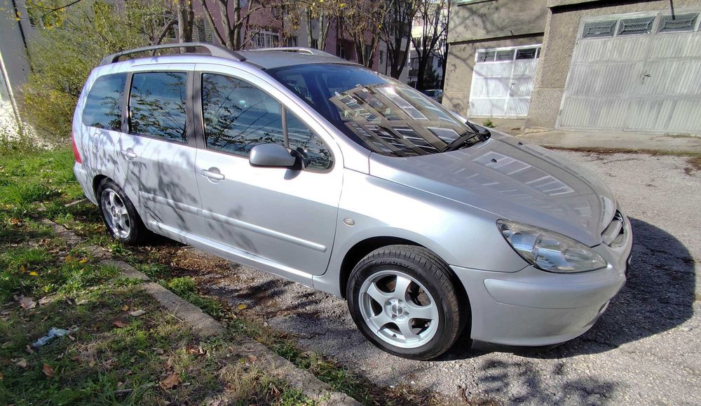 Продавам Peugeot 307 2.0 HDI