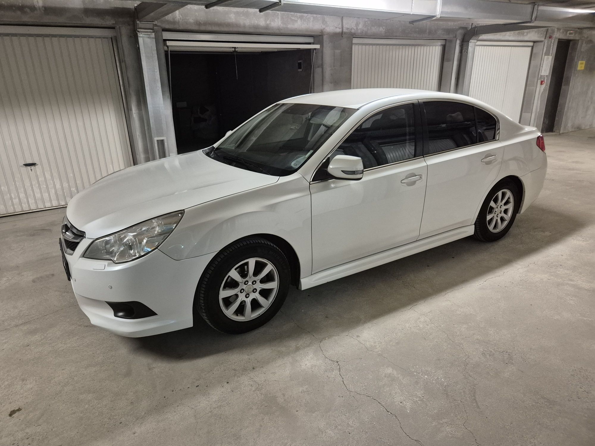 Subaru Legacy 2.0i
