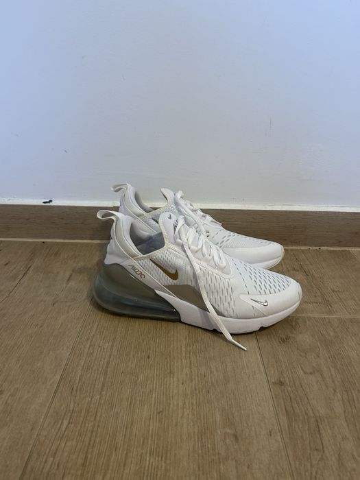 Vand niste adidasi nike huaraches