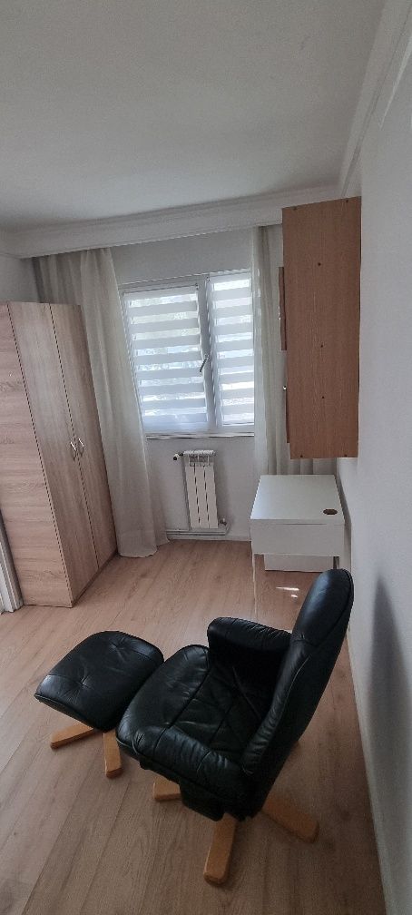 Vând apartament zona Alexandru