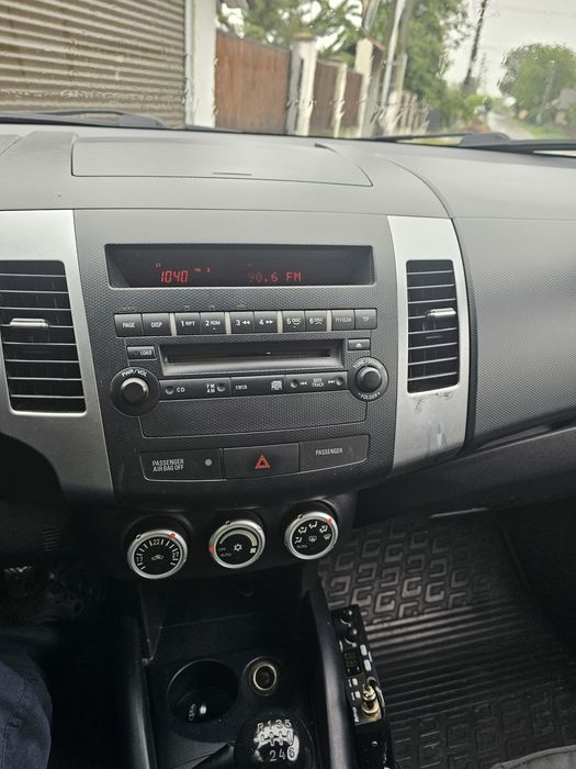 Mitsubishi Outlander 2.0did înmatriculată 4300€