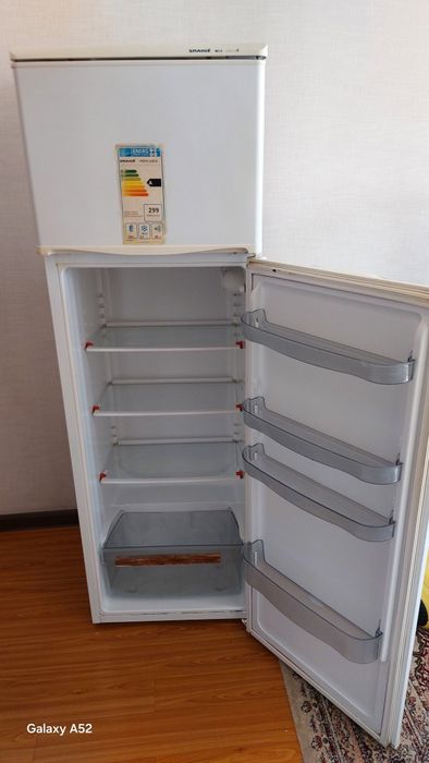 Продам холодильник