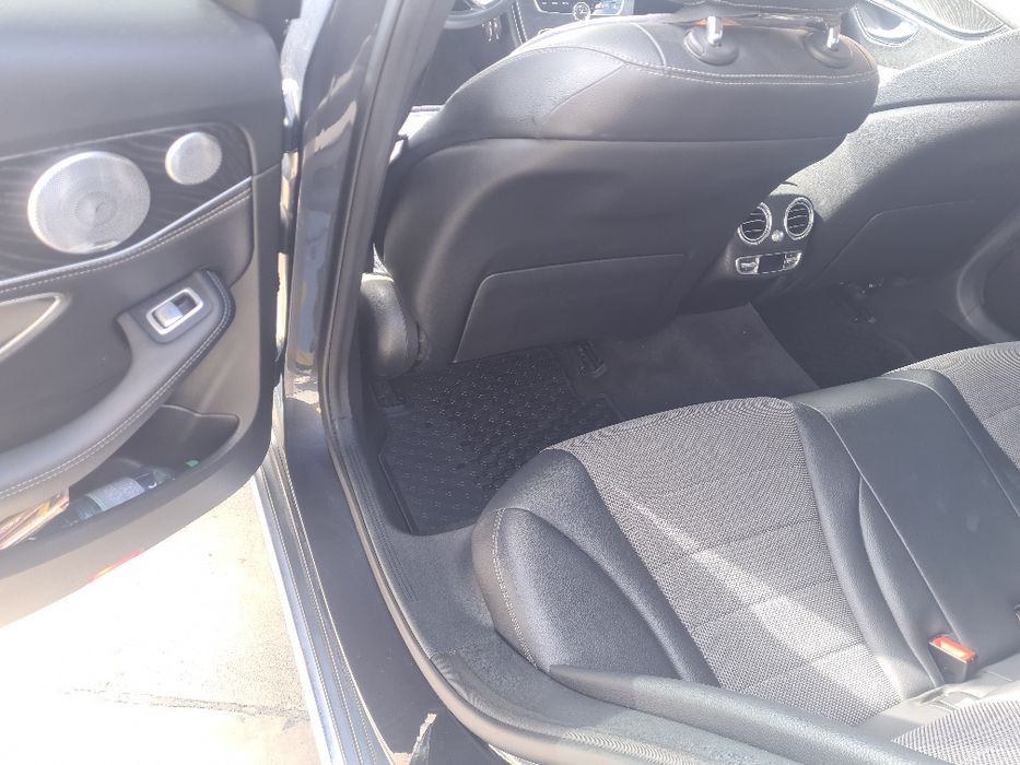 Vând sau schimb mercedes C clas 2015 motor 1.6d