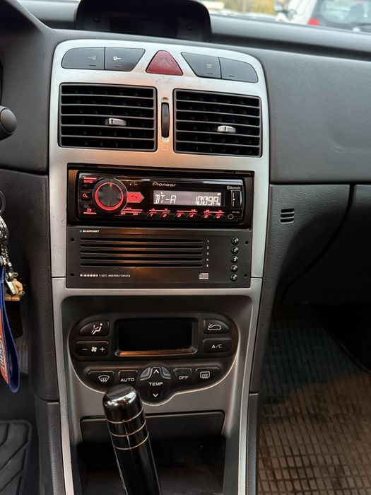 Peugeot 307 2.0i 136hp