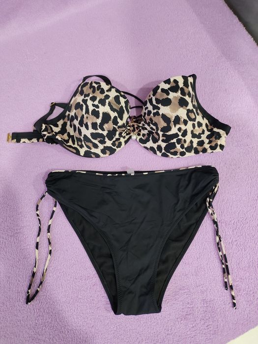 Продаются купальники