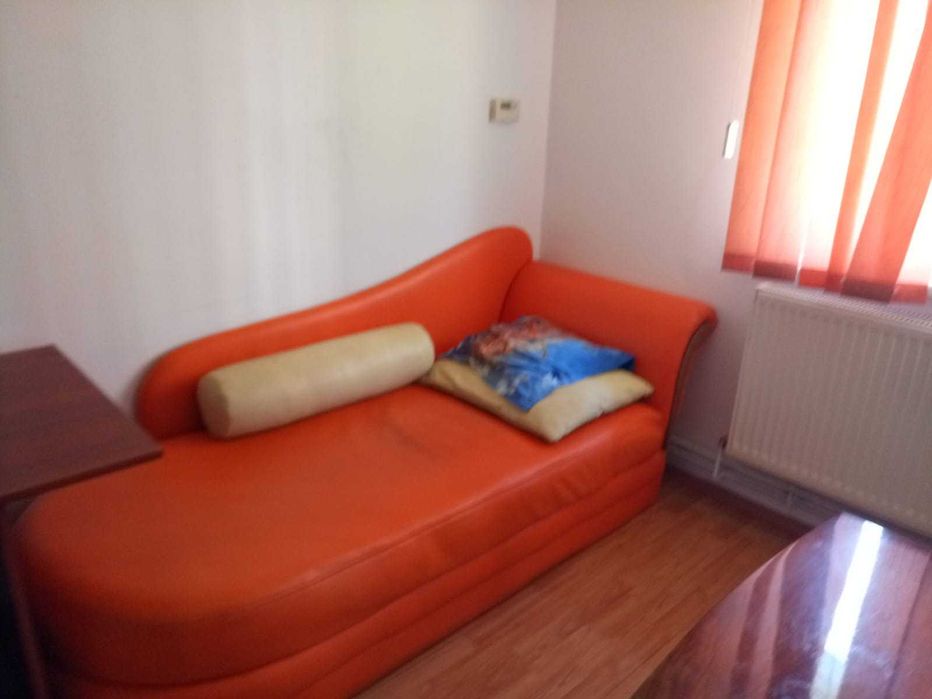 Proprietar inchiriez aoartament