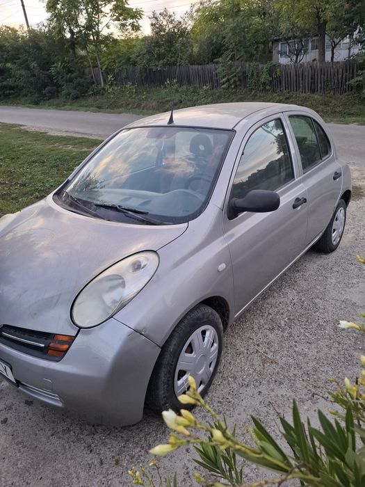 Nissan Micra 1.2 benzină – 2003