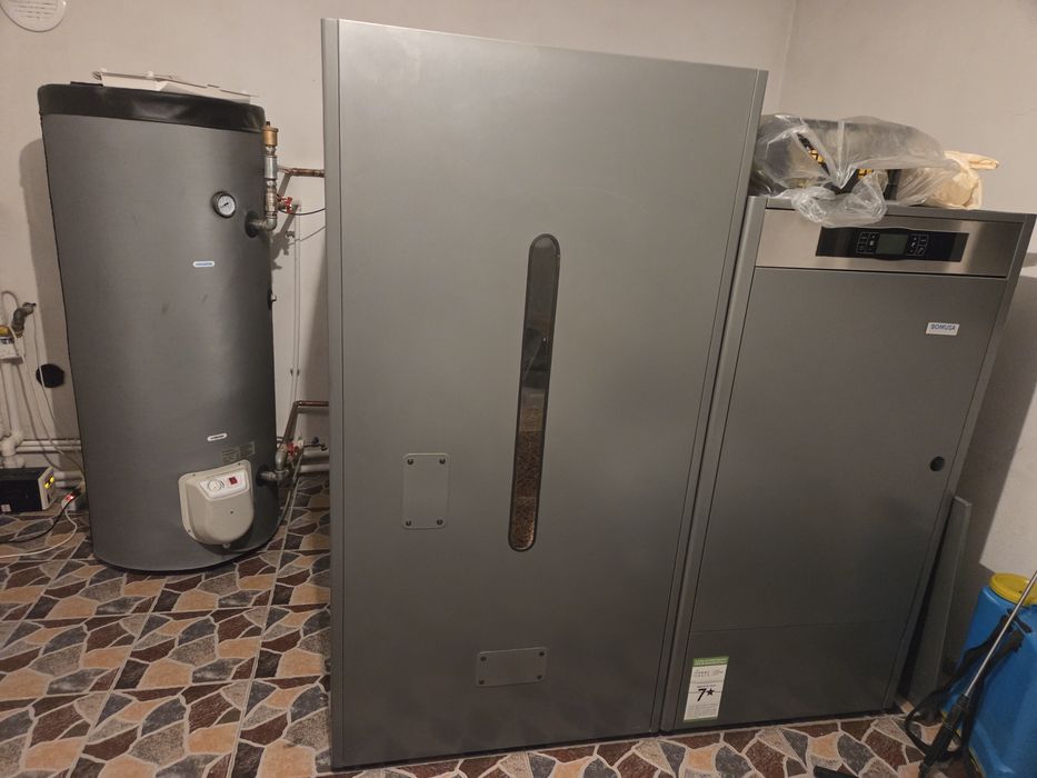 VAND Centrala cu peleti BIO CLASS HM 43 + BUNCAR L (350 KG]+ ECHIPAMEN