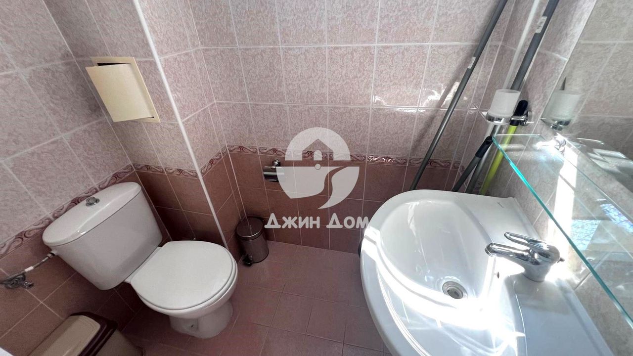 Продава се Двустаен апартамент в к.к. Слънчев бряг - 72 кв.м за 1223 €/кв.м - Снимка #8