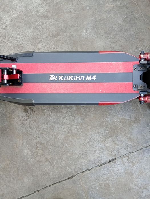 Trotineta electrica KuKirin M4