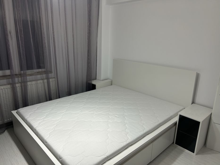 Inchiriez apartament 4 camere