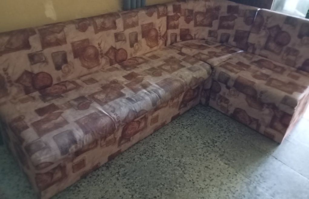 Диван разтегателен
