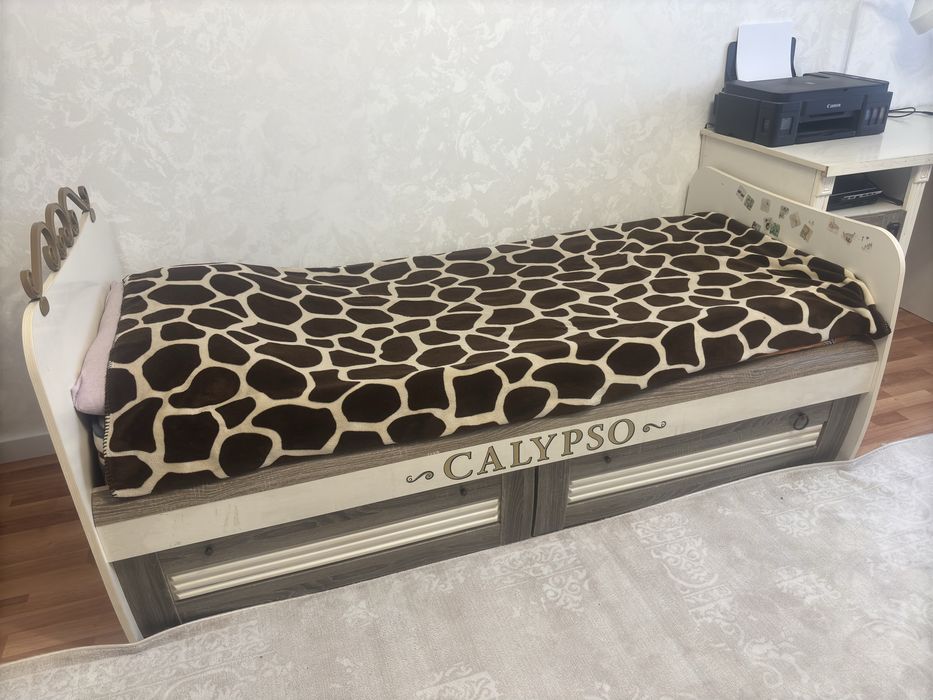 Кровать детская.