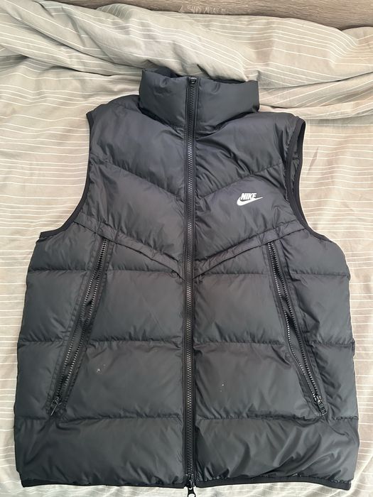 Nike vest