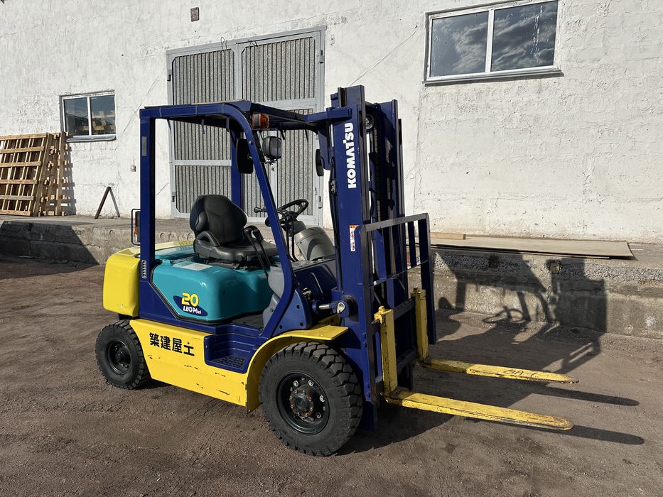 Вилочный погрузчик Komatsu FG20 Коматсу, 2.0т, 3 метра, из Японии