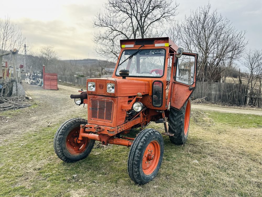 Tractor u650 impecabil