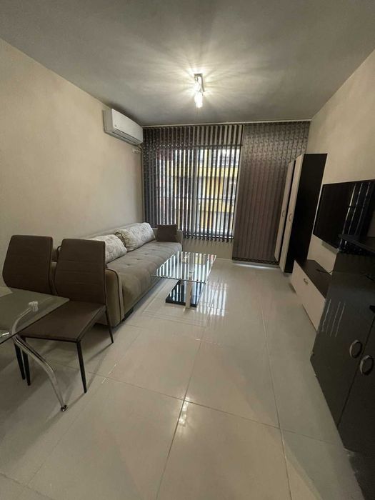 Двустаен Апартамент в Младежки Хълм