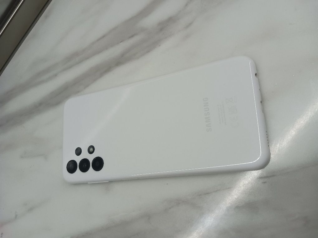 Samsung A13 (32GB-4GB RAM)