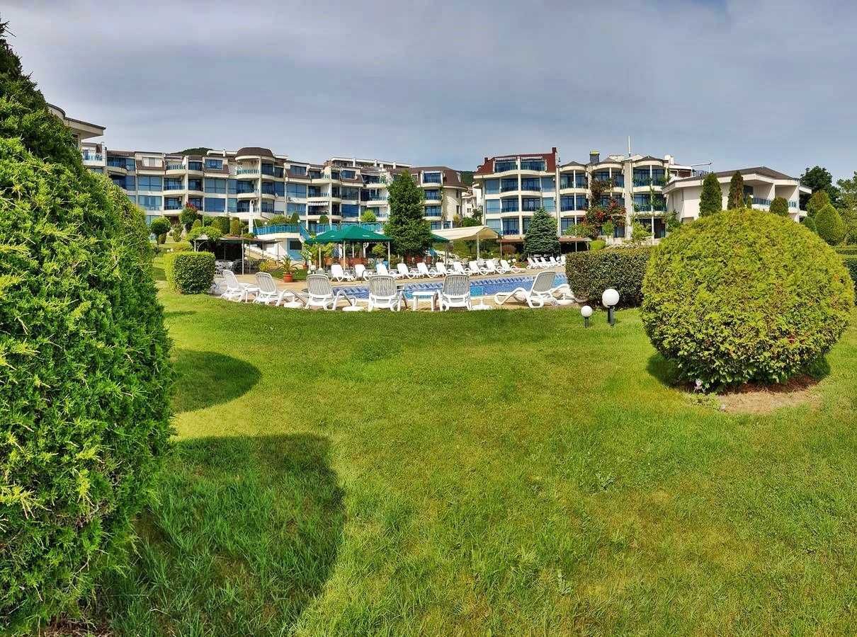 Продава се Двустаен апартамент в Свети Влас - 47 кв.м за 1745 €/кв.м - Снимка #15