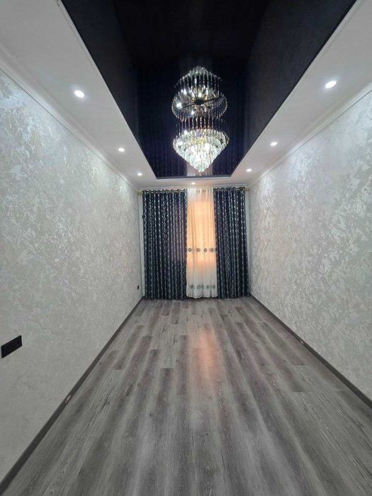 Продаётся 2х комн квартира на 2 этаже Ор-р 5 микрорайон