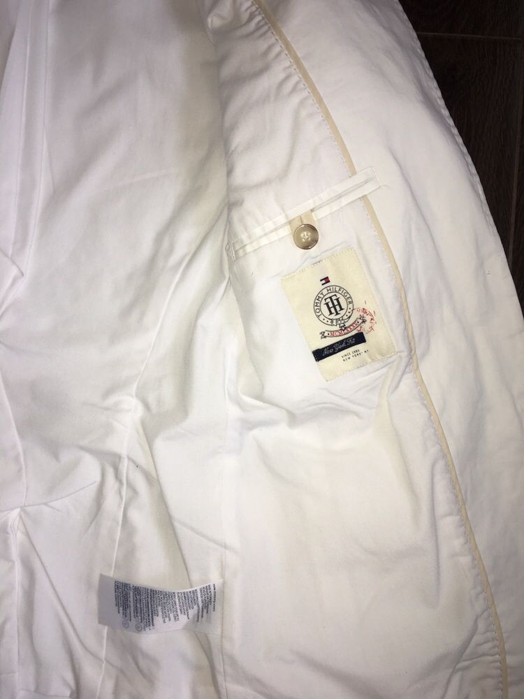 Tommy Hilfiger Tailored дамско сако и панталон, бял цвят, размер 34/XS