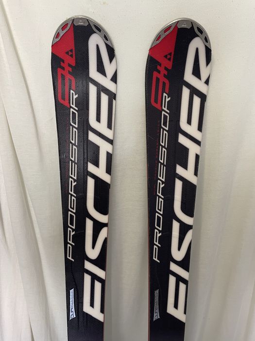 Schiuri schi 160 cm fischer progressor